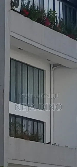 Furnished 3bdrm Apartment in Re, Bole for sale