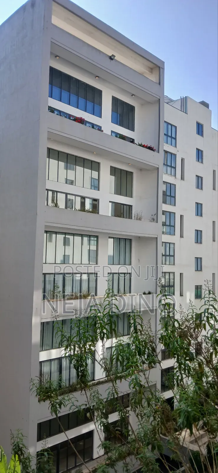Furnished 3bdrm Apartment in Re, Bole for sale