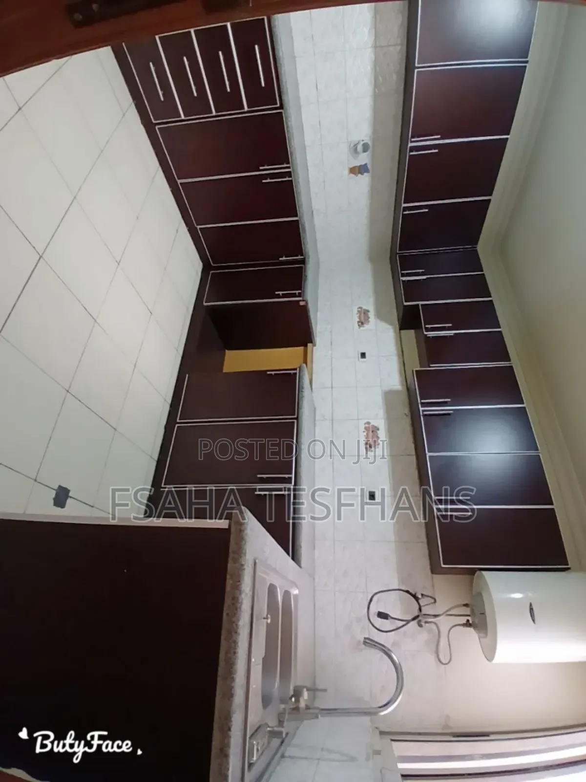 3bdrm Apartment in Apartments, Bole for rent