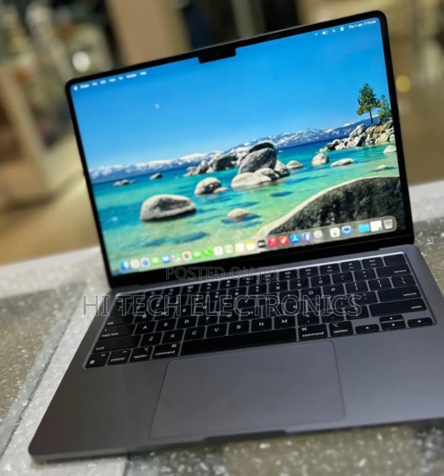 New Laptop Apple MacBook Air 2022 M2 8GB Apple M2 SSD 256GB