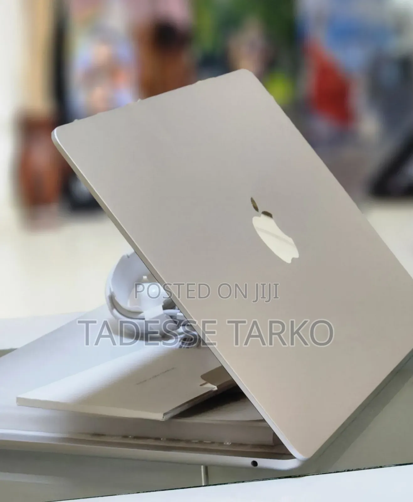New Laptop Apple MacBook Air 16GB SSD 256GB
