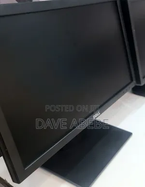 New Desktop Computer Dell OptiPlex 3050 4GB Intel Core I5 HDD 500GB