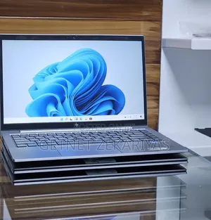 New Laptop HP ZBook 15 16GB Intel Core I7 SSD 512GB