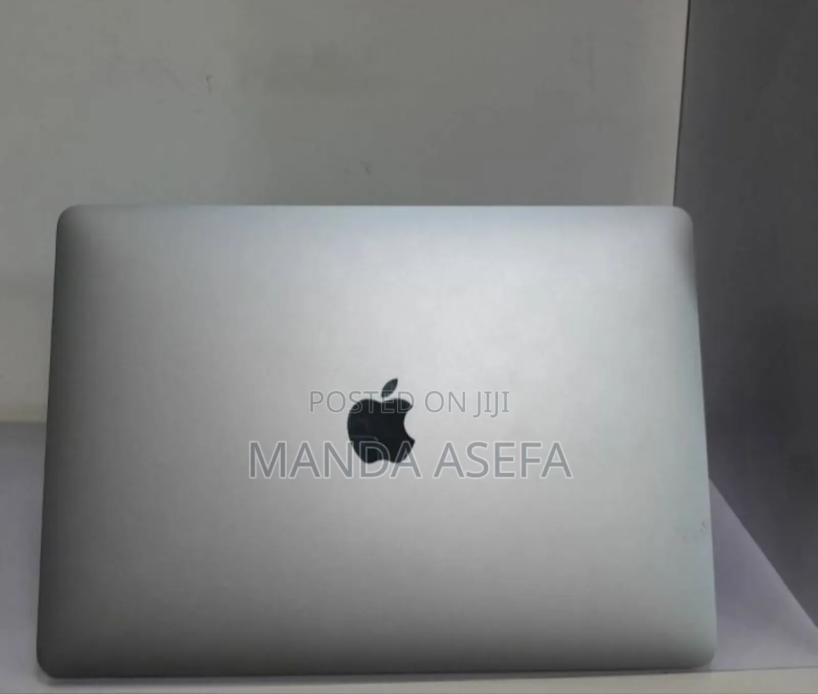 New Laptop Apple MacBook Pro 2017 8GB Intel Core I5 SSD 256GB