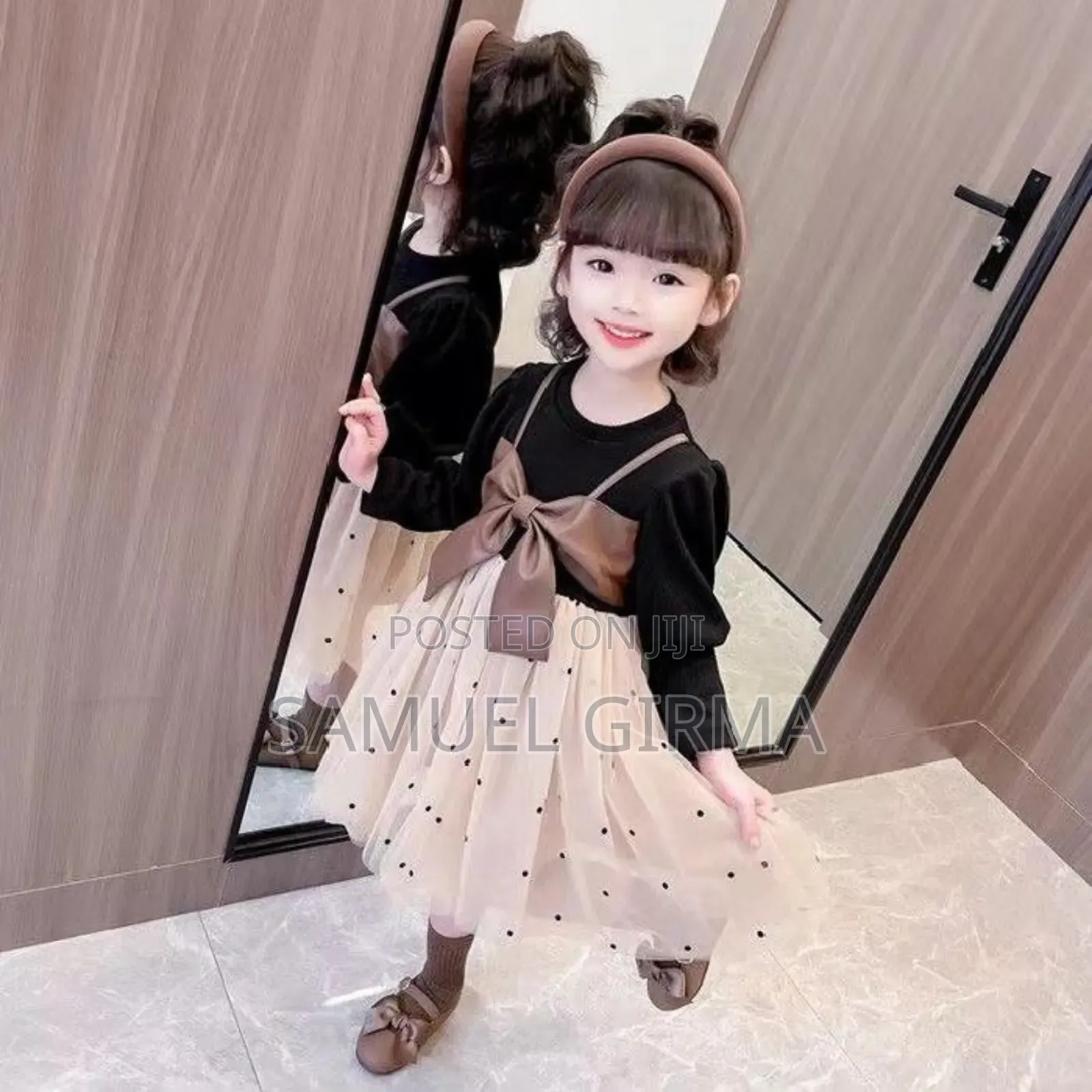 Girls Bow Decor Ruffle Dress Size: 1 - 4 Years