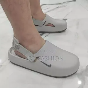 Nike Sandal Mule Gray