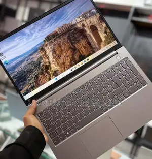 New Laptop Lenovo ThinkBook 15 16GB Intel Core I5 SSD 256GB