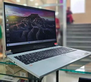 New Laptop Dell G15 5511 16GB Intel Core I7 SSD 512GB