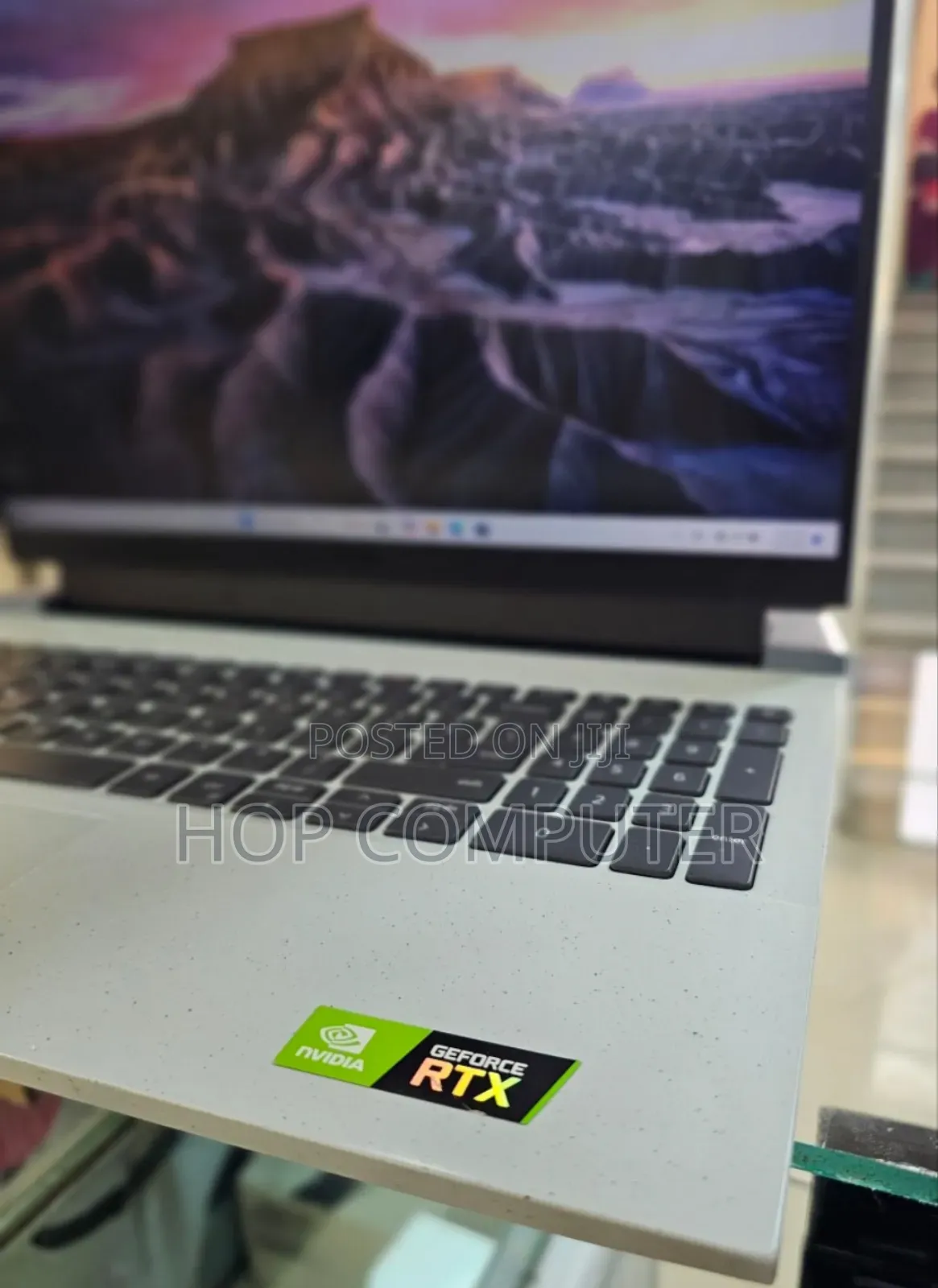 New Laptop Dell G15 5511 16GB Intel Core I7 SSD 512GB