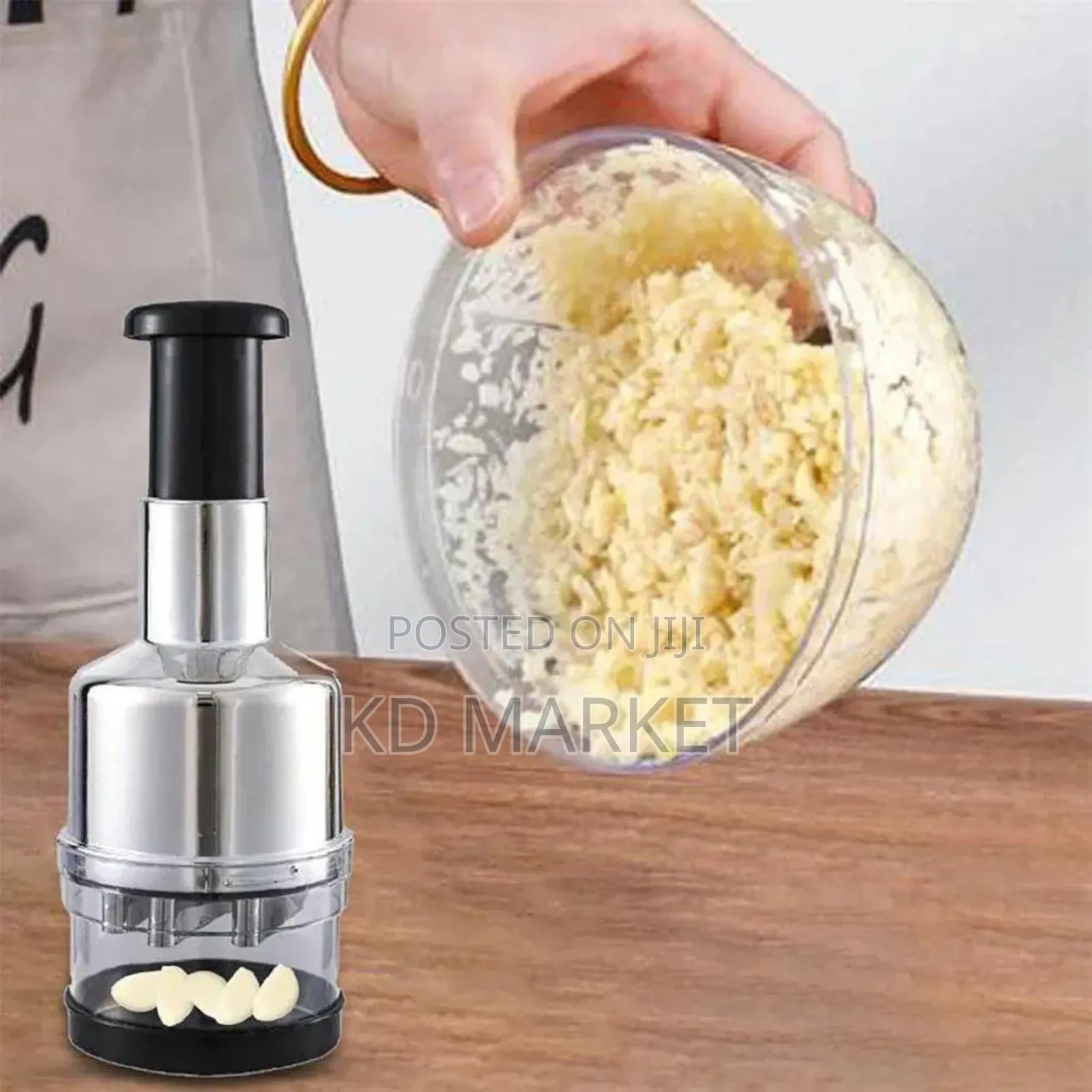 Manual Press Down Garlic and Vegetable Chopper