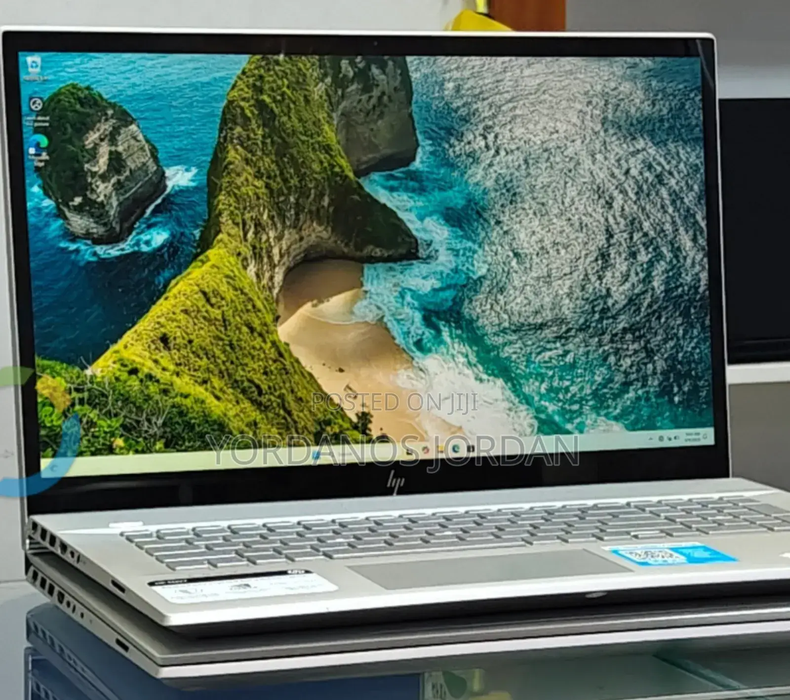 New Laptop HP Envy 17 16GB Intel Core I7 SSD 512GB