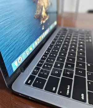 New Laptop Apple MacBook Air 2019 8GB Intel Core I5 SSD 128GB