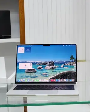 New Apple MacBook Pro 2023 M3 14-Inch 18GB Apple M3 Pro SSD 512GB
