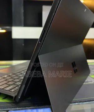 New Laptop Microsoft Surface Pro 10 16GB Intel Core Ultra 5 SSD 512GB