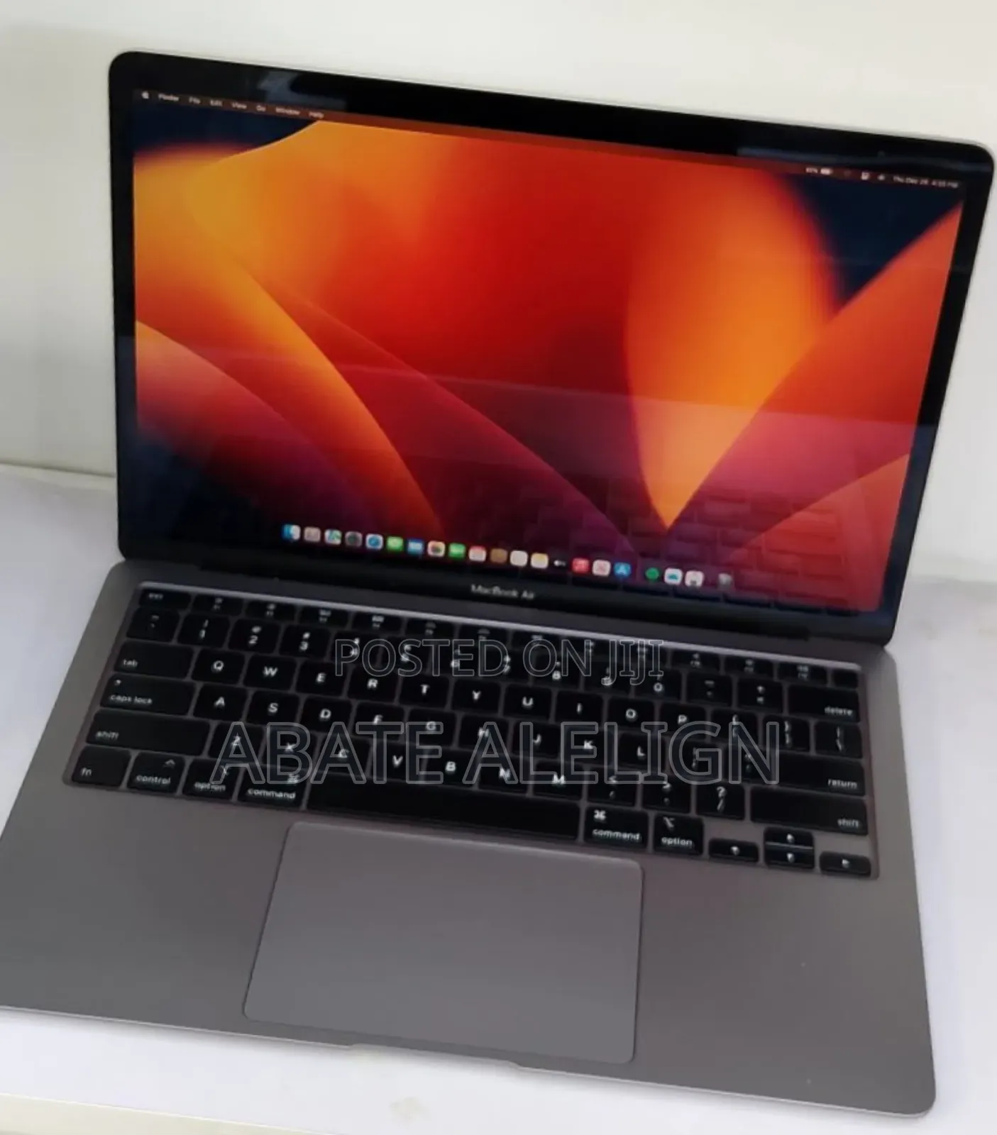 New Laptop Apple MacBook Air 2020 M1 8GB Intel Core I5 SSD 256GB