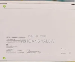 New Laptop Apple Macbook Pro 2025 M5 14-Inch 16GB Apple M5 SSD 512GB