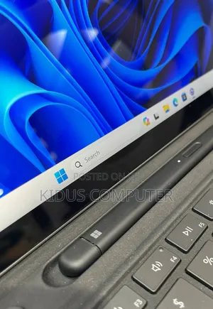 New Laptop Microsoft Surface 16GB Intel Core I7 SSD 256GB