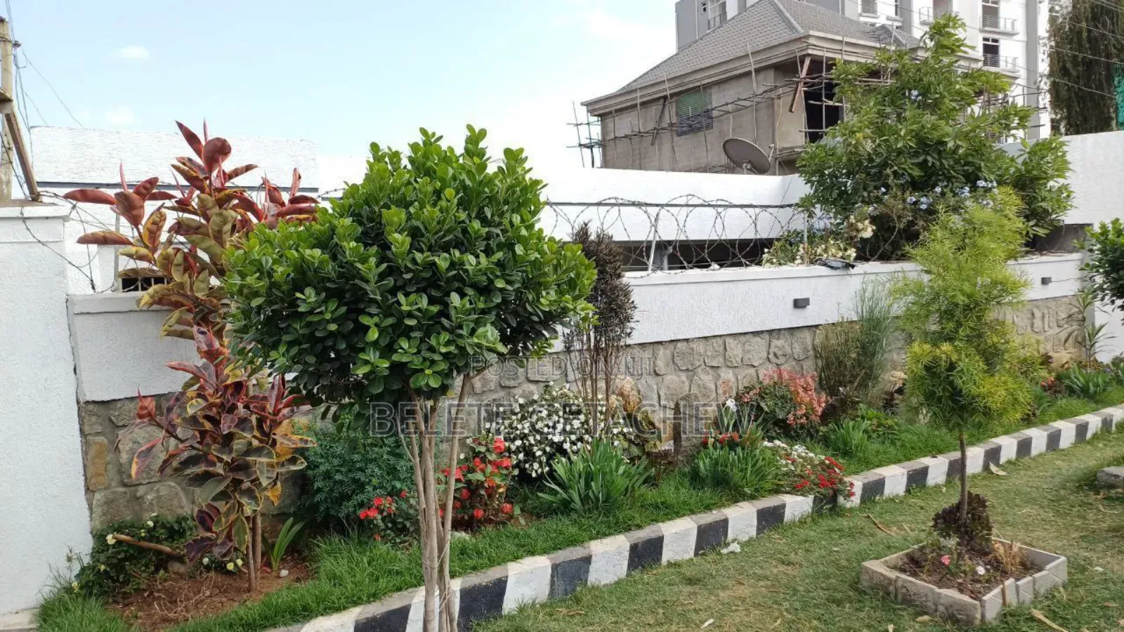 2bdrm Villa in Jacros, L-Shape, Bole for sale