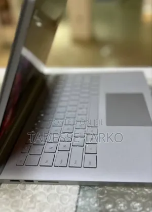 New Laptop Microsoft Surface Book 16GB Intel Core I7 SSD 256GB