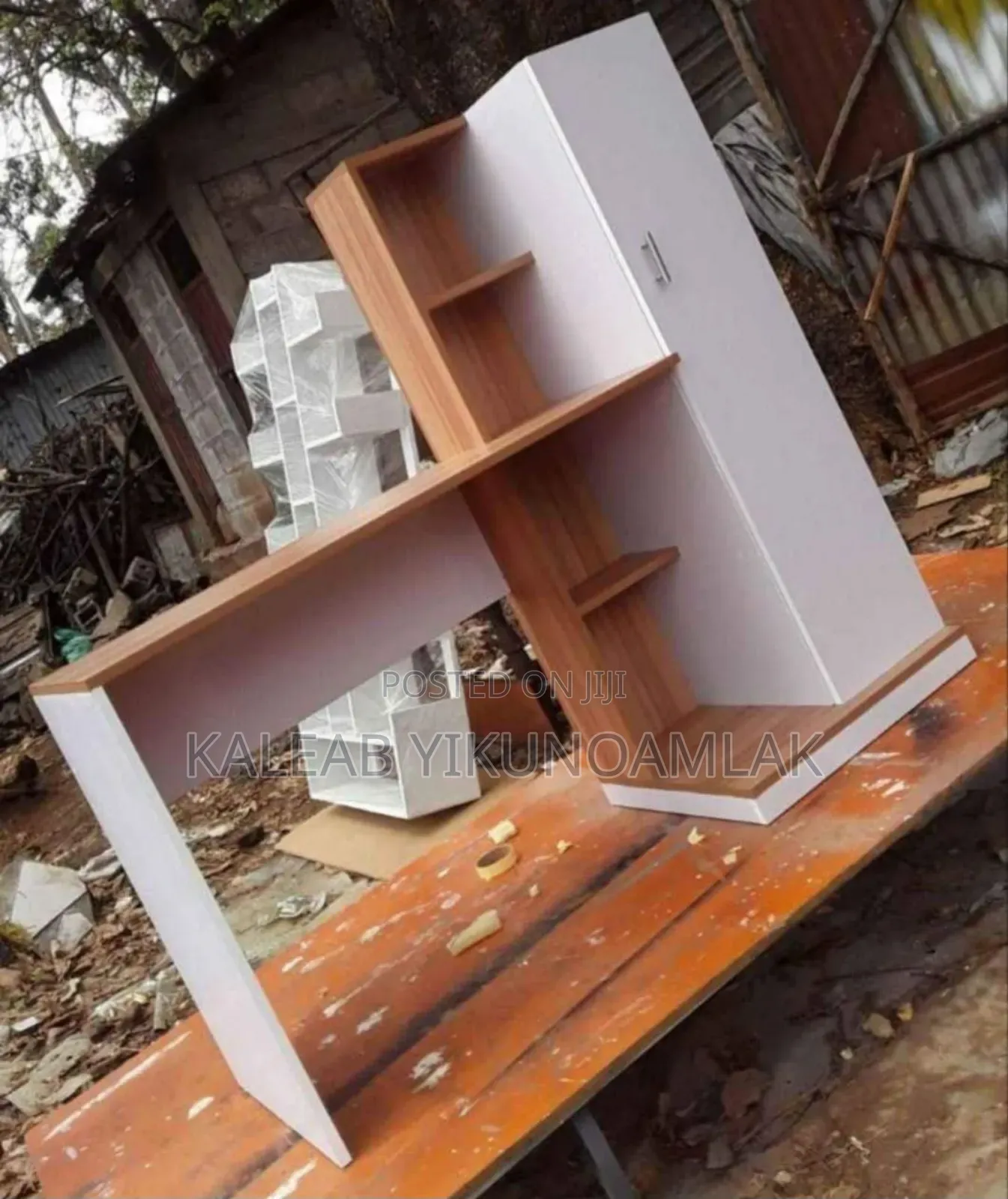 Reading Table
