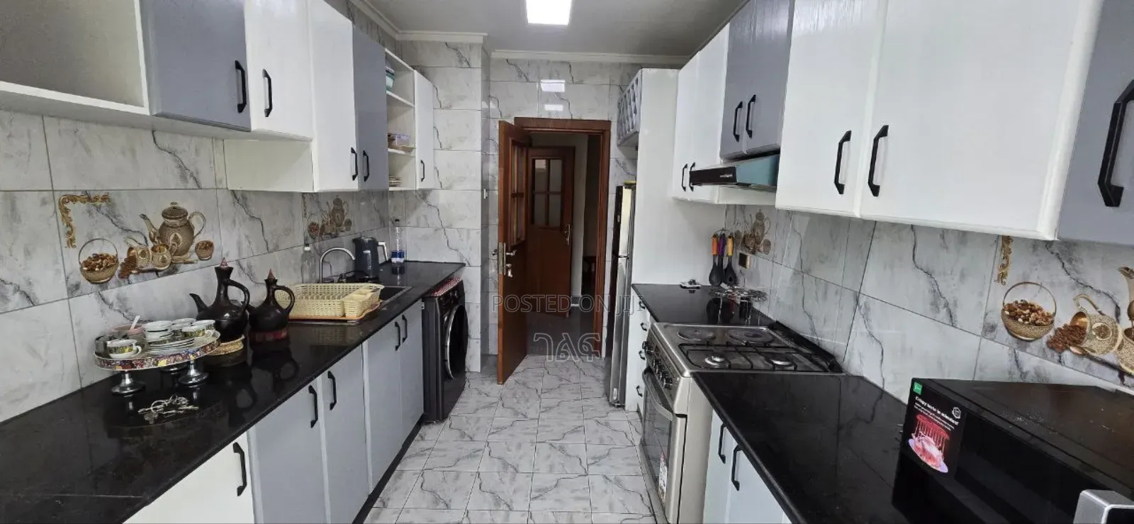 2bdrm Apartment in ሰሚት ፍየል ቤት ሰንሻይን, Bole for sale