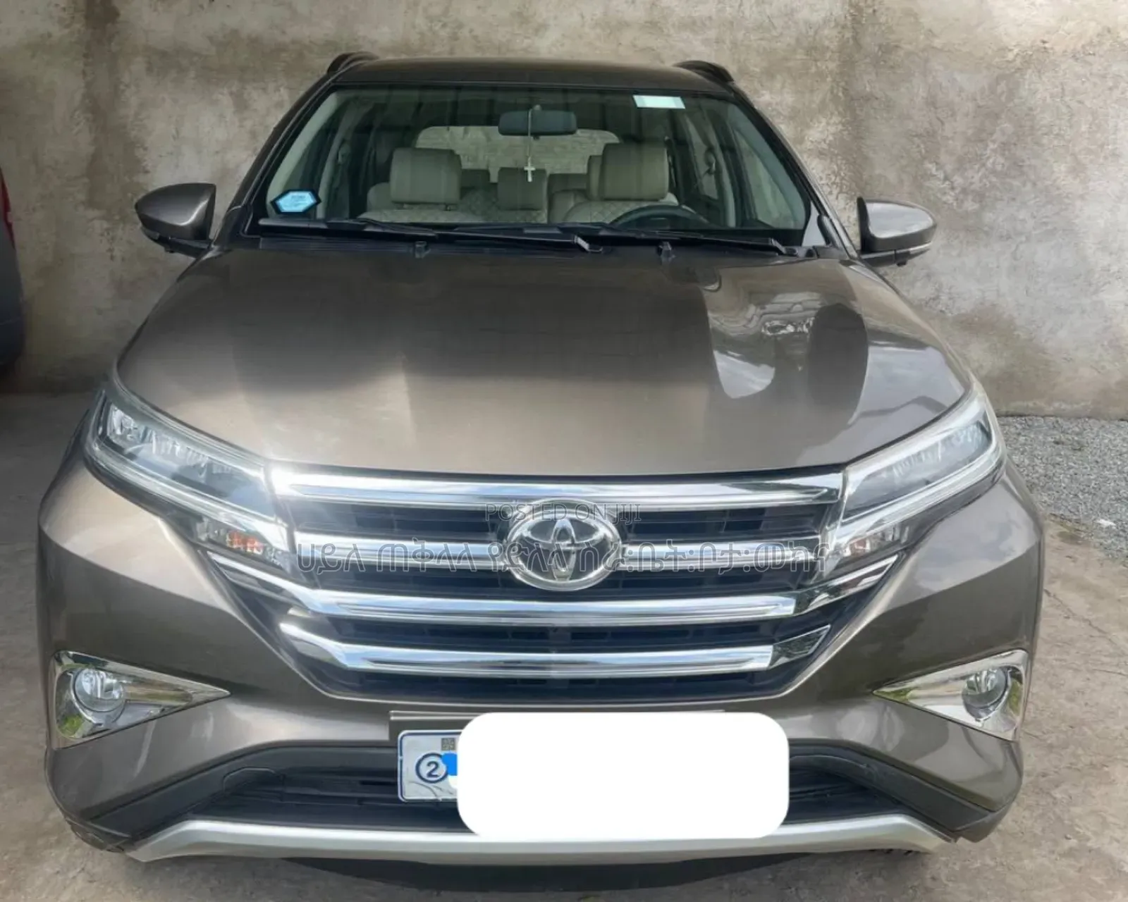 Toyota Rush 2020 Gold