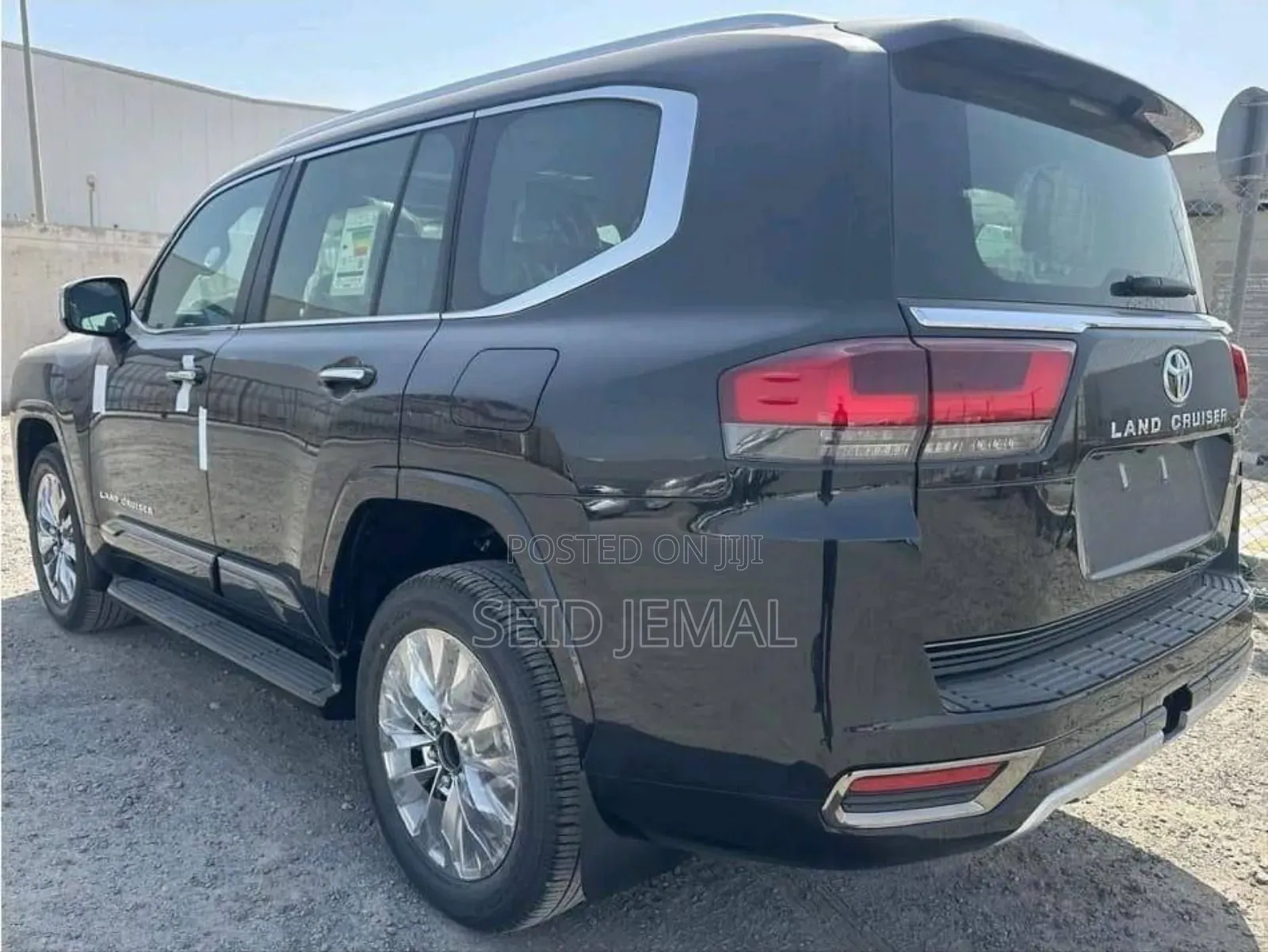 New Toyota Land Cruiser 2025 Matt Black