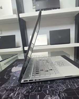 New Laptop HP Pavilion 15 8GB Intel Core I5 SSD 512GB