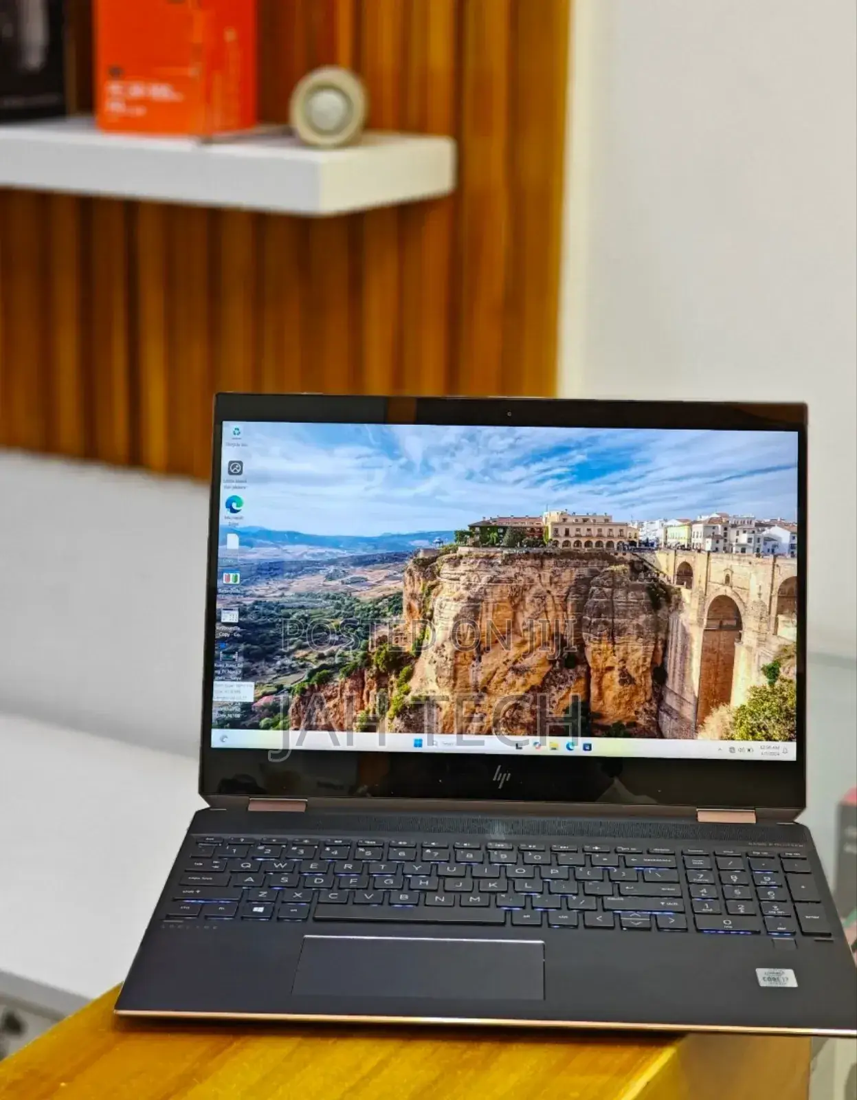 New Laptop HP Spectre 16GB Intel Core I7 SSD 512GB