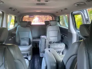 Hyundai Starex 2015 Silver