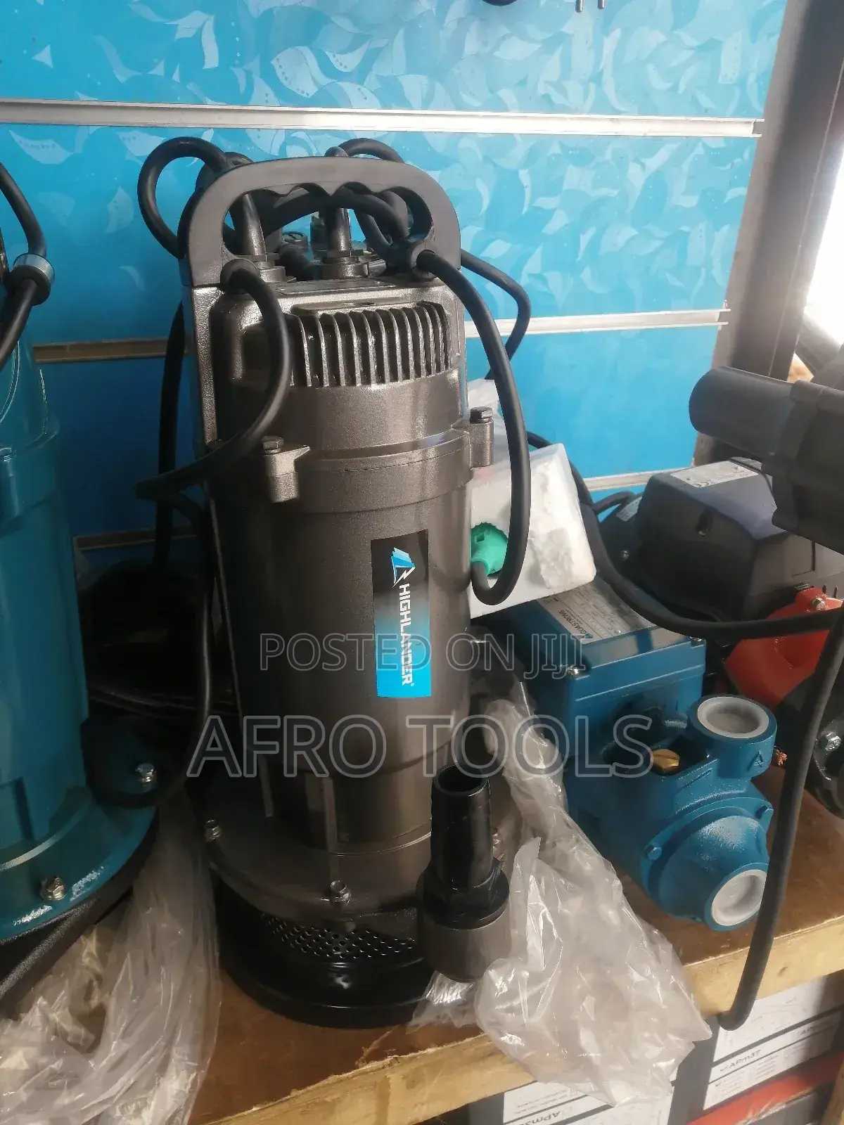 Highlander 1hp Submersible Water Pump