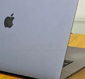 New Laptop Apple MacBook Pro 2019 16GB Intel Core i7 SSD 512GB
