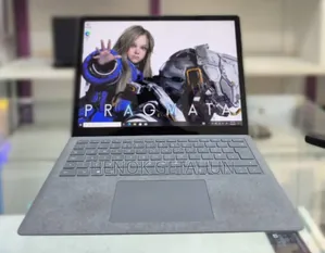 New Laptop Microsoft Surface Book 3 16GB Intel Core I7 SSD 256GB