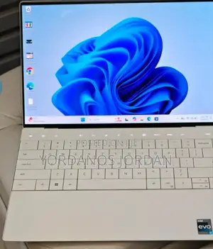 New Laptop Dell XPS 13 9320 32GB Intel Core I7 SSD 1T