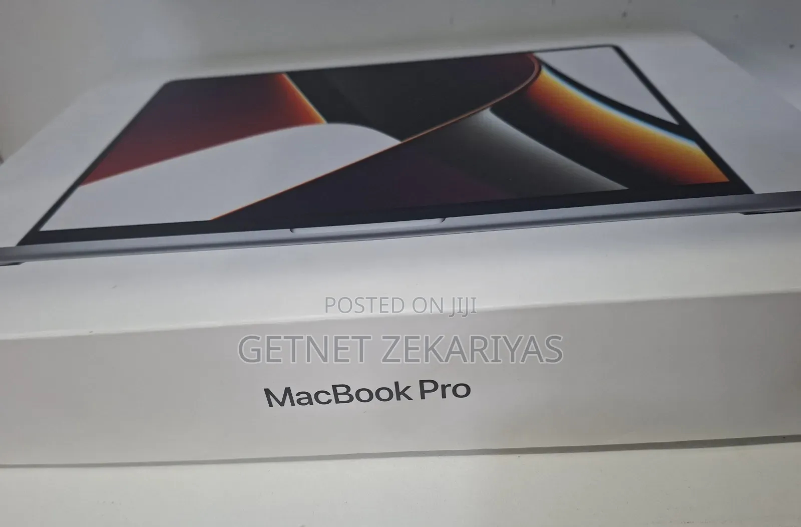 New Laptop Apple MacBook Pro M1 32GB Apple M1 Max SSD 1T