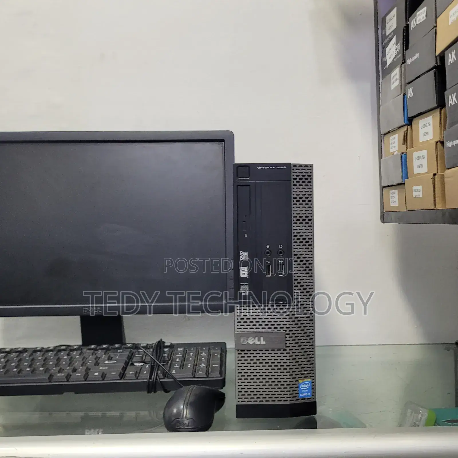 New Desktop Computer Dell OptiPlex 3020 4GB Intel Core i3 HDD 500GB