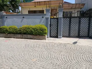 3bdrm Villa in Wosen, Luxury Villa, Yeka for sale