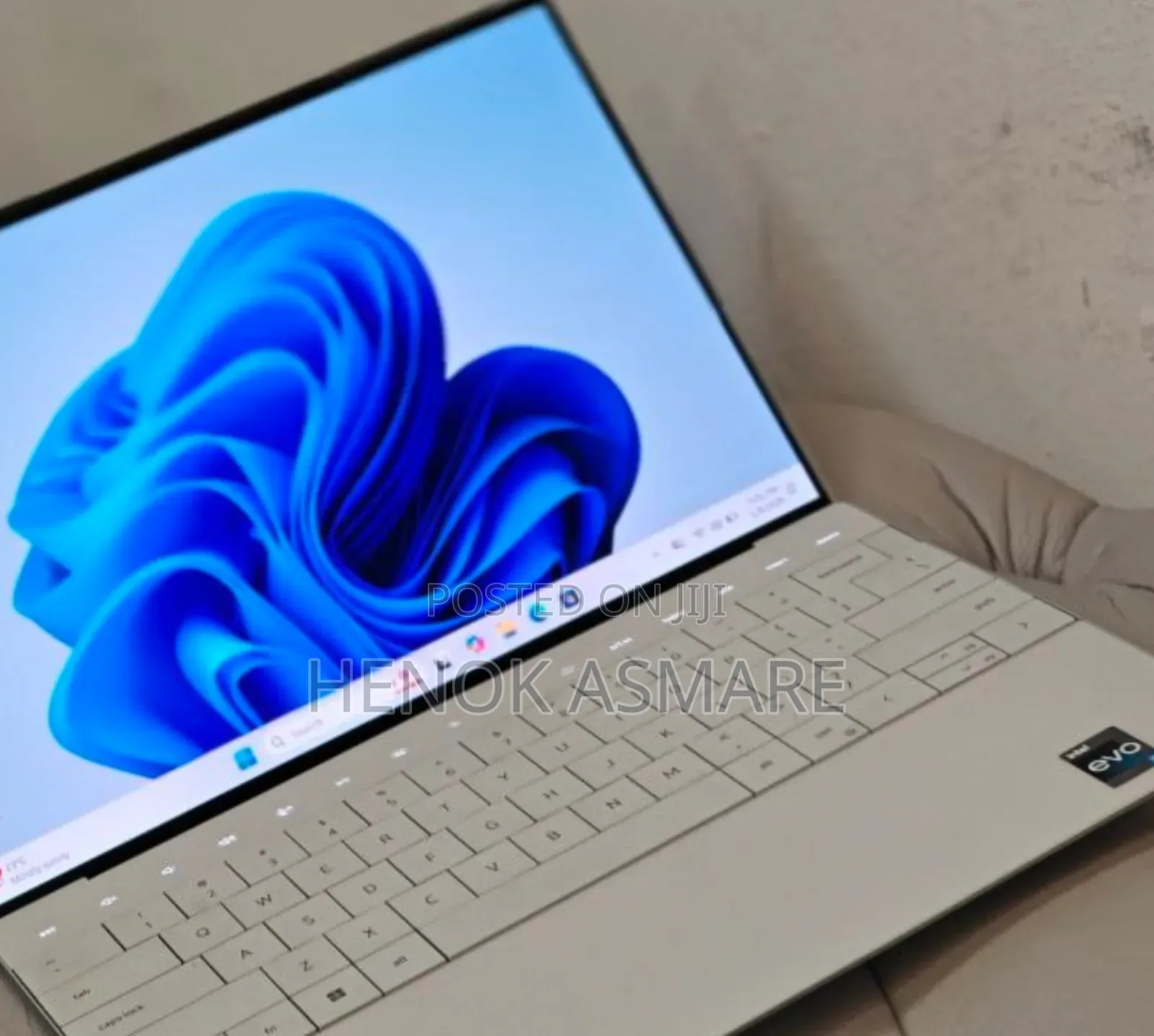 New Laptop Dell XPS 13 32GB Intel Core I7 SSD 1T