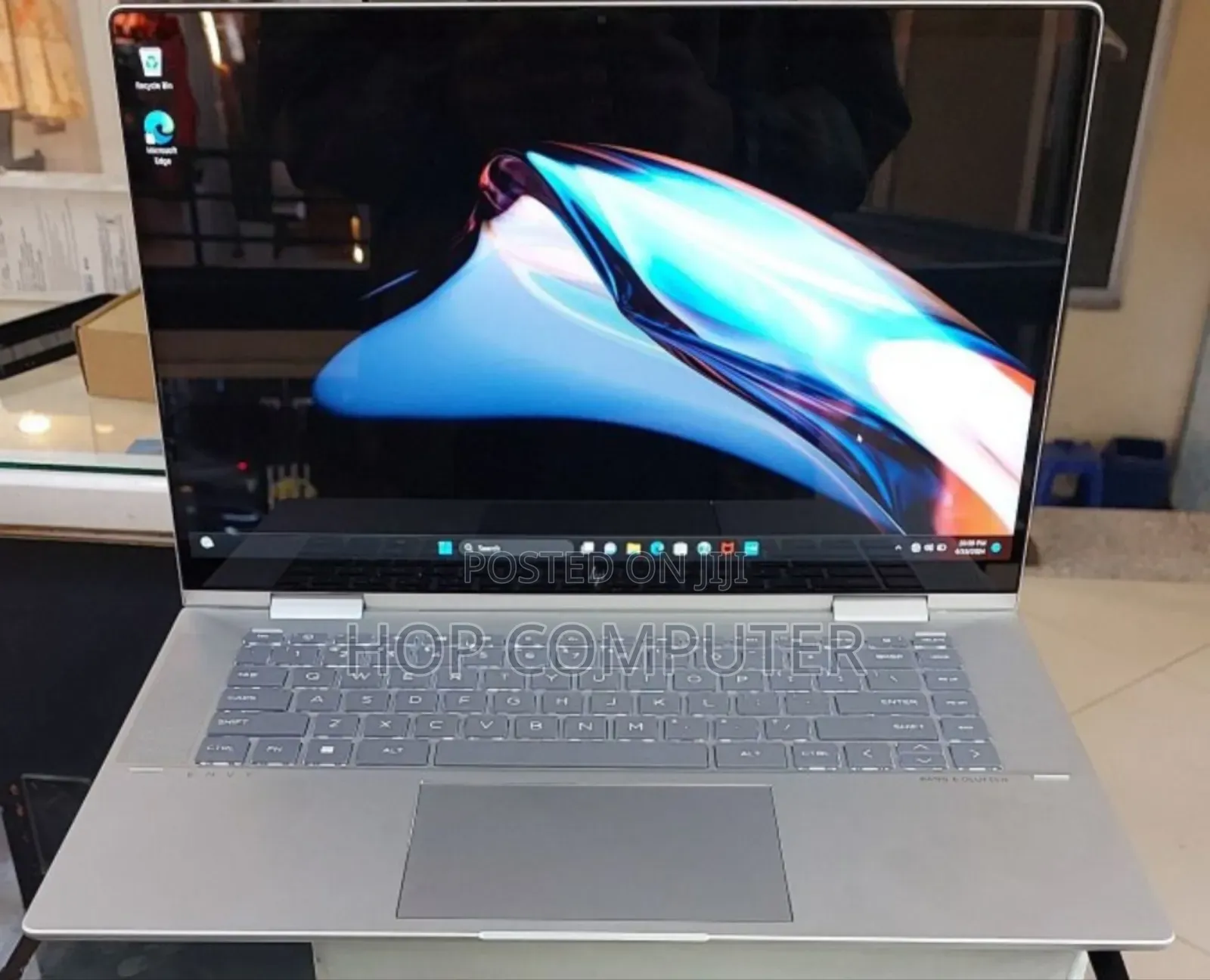 New Laptop HP Envy X360 16GB Intel Core i7 SSD 512GB