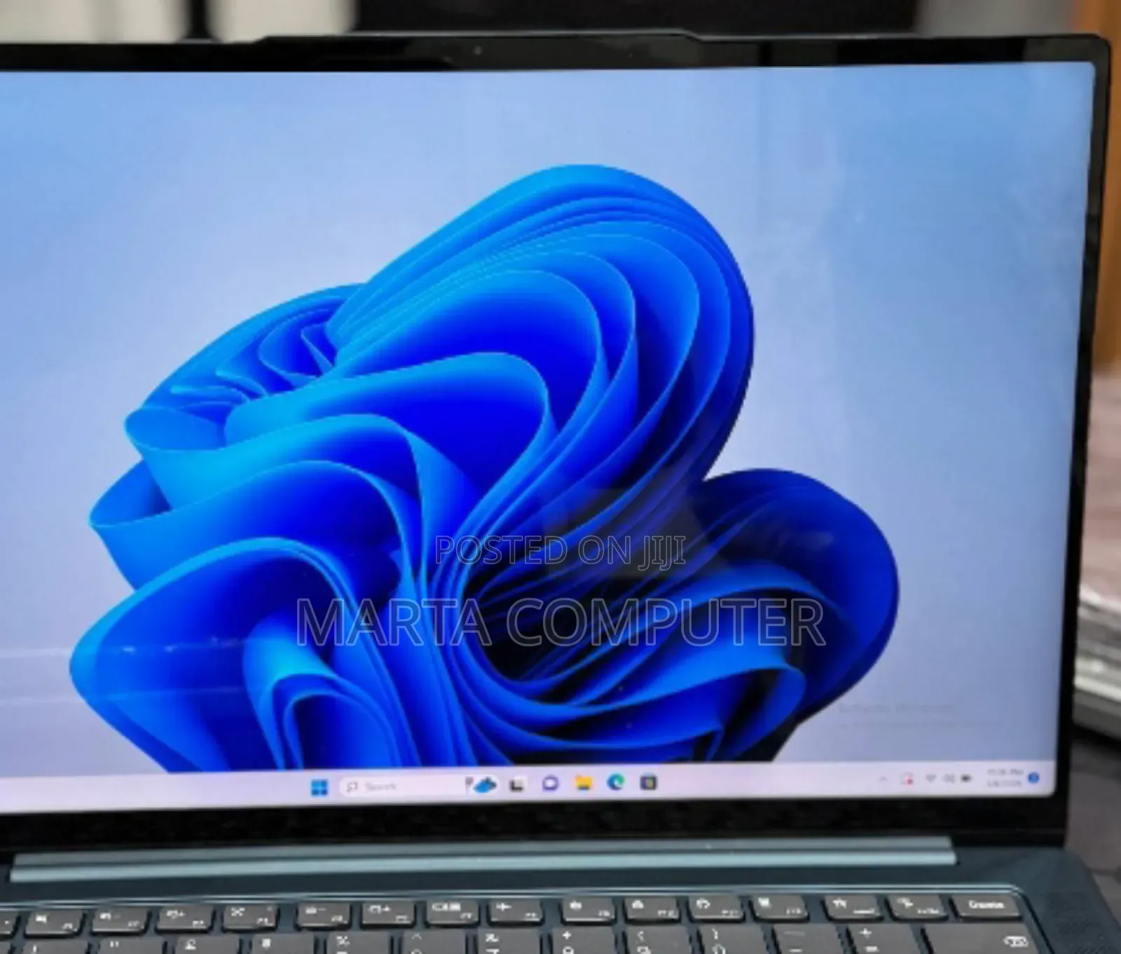 New Laptop Lenovo Yoga 7i 32GB Intel Core I7 SSD 1T