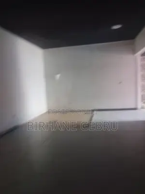 Space Rent for Cafe .Resturant Beauty Salon and Office