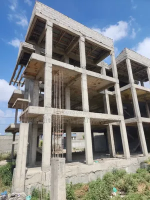 6bdrm Townhouse/Terrace in ለገጣፎ አካባቢ, Oromia-Finfinne for sale