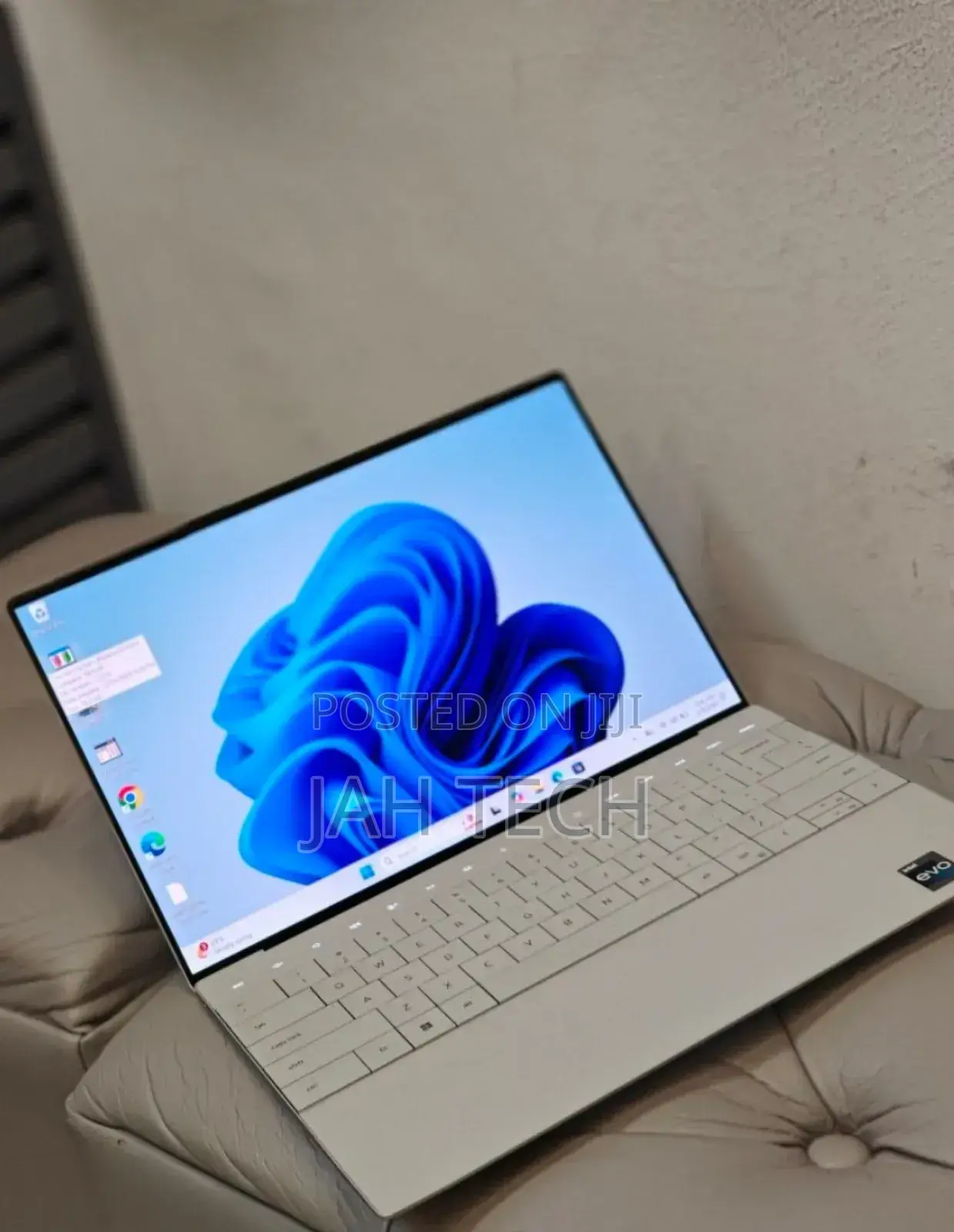 New Laptop Dell XPS 13 9320 32GB Intel Core I7 SSD 1T