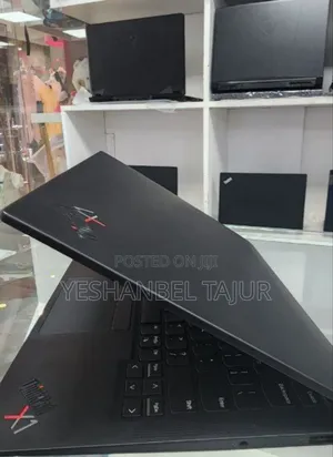 New Laptop Lenovo ThinkPad X1 Carbon 16GB Intel Core I5 SSD 512GB