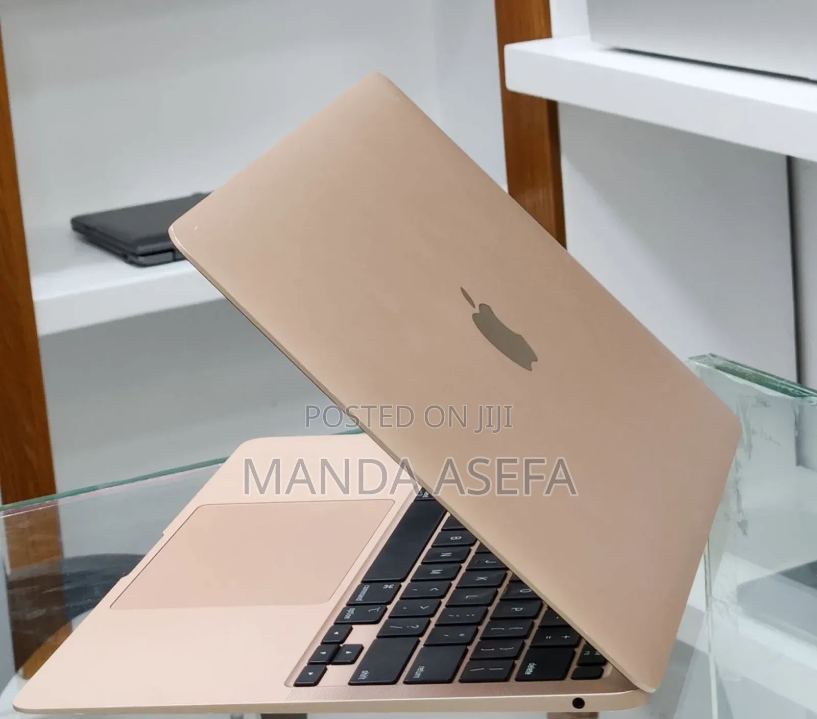 New Laptop Apple MacBook Air 8GB Apple M1 SSD 256GB