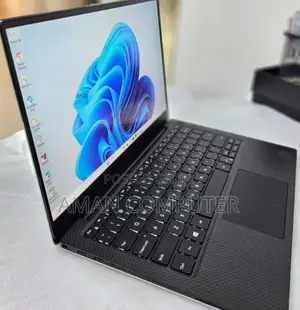 New Laptop Dell XPS 13 8GB Intel Core I5 SSD 512GB
