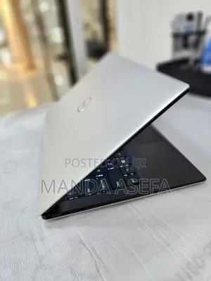 New Laptop Dell XPS 13 8GB Intel Core I5 SSD 512GB