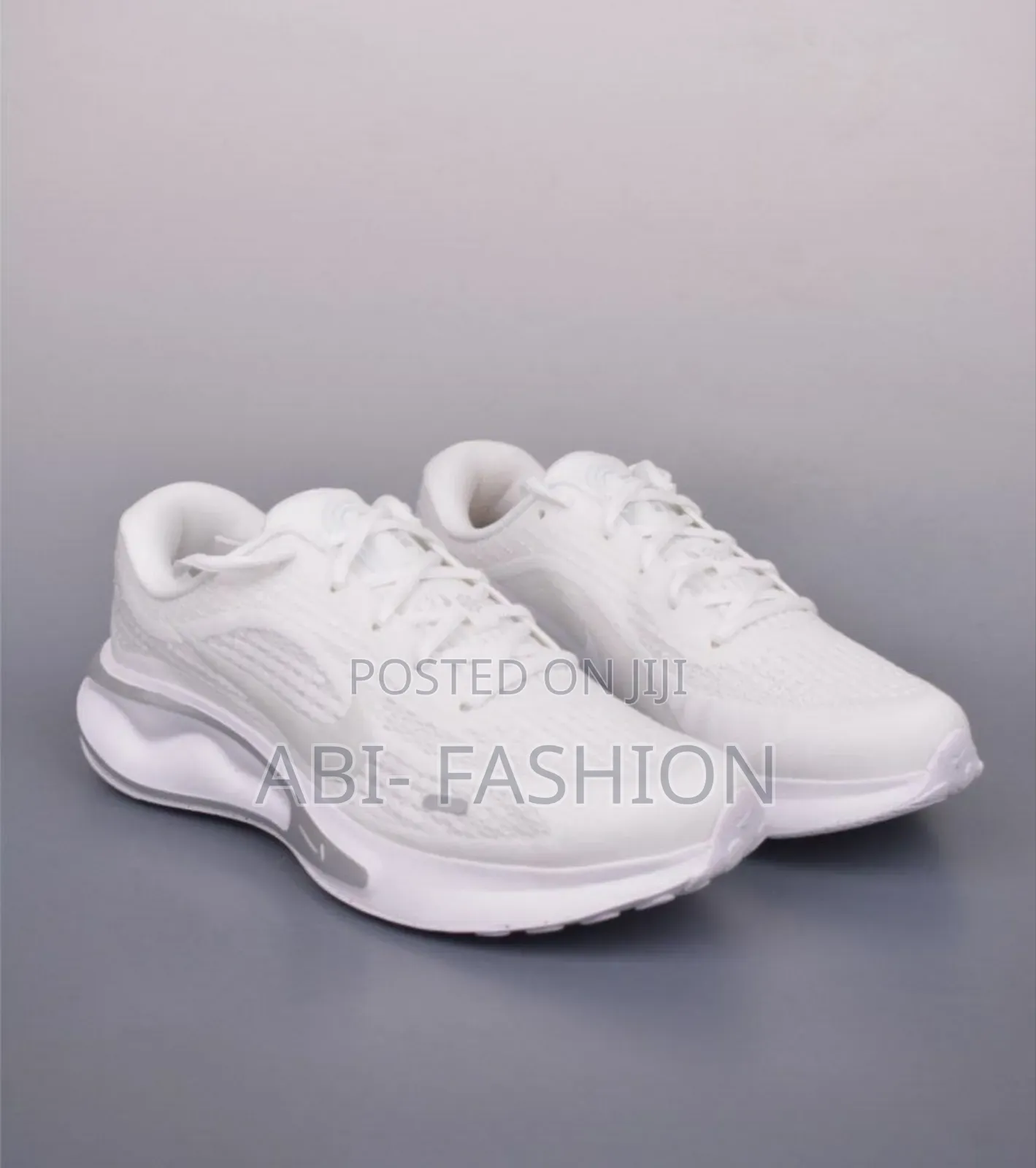 Nike Journey Run Shoe White