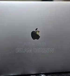 New Laptop Apple MacBook Pro 2019 16GB Intel Core I9 SSD 512GB