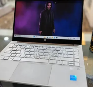 New Laptop HP Pavilion 15 16GB Intel Core I5 SSD 1T